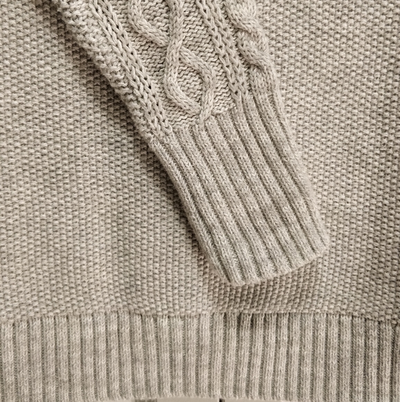 Cotton Cable Knit Sweater - Picture 5 of 8